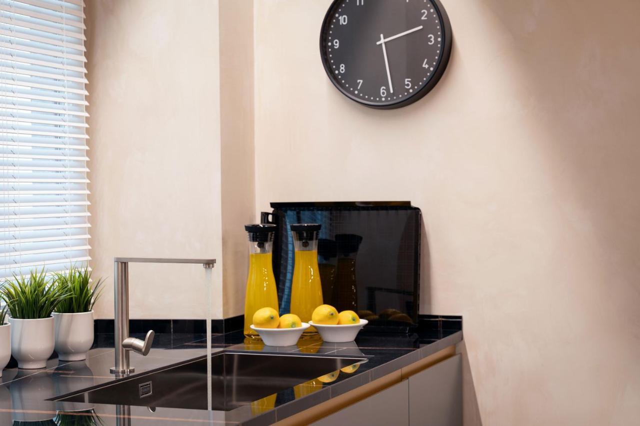 Arts & Crafts Apartments Firenze Bagian luar foto